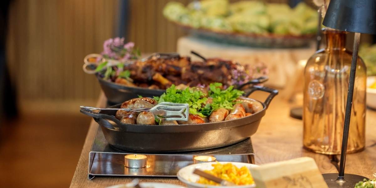 Frederiksdal Sinatur, frokost.jpg