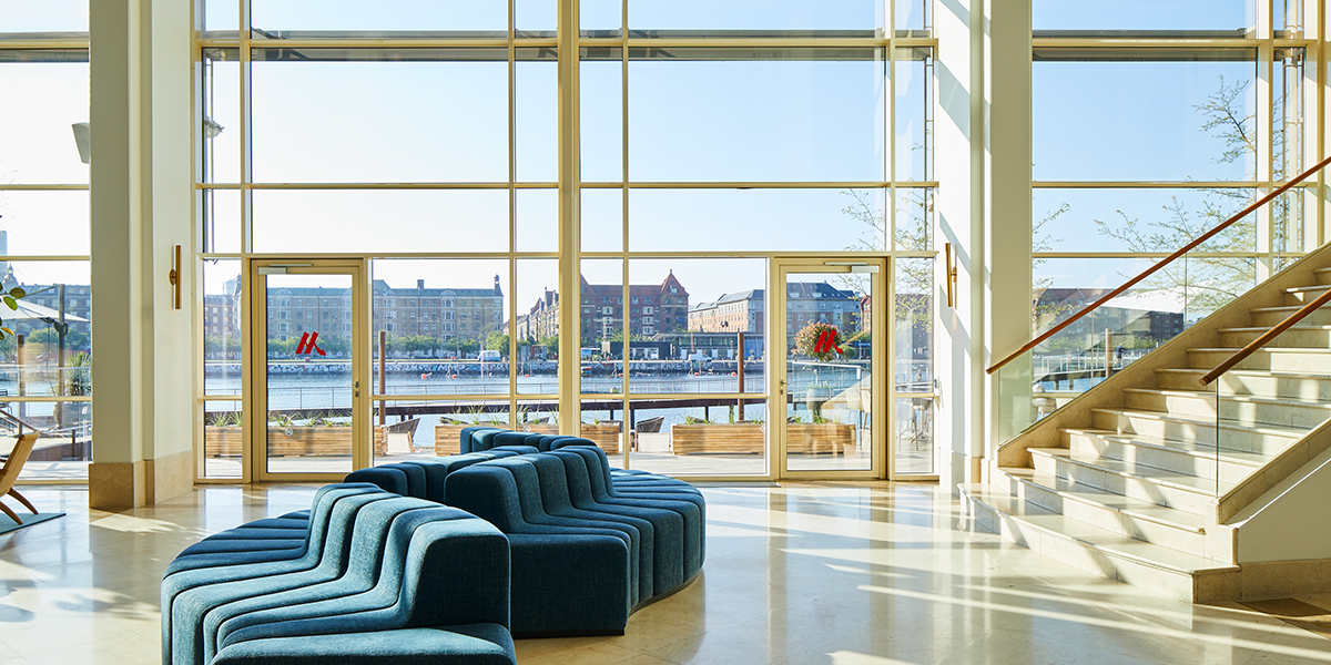 1_primær_foto_lobby_marriott.jpg