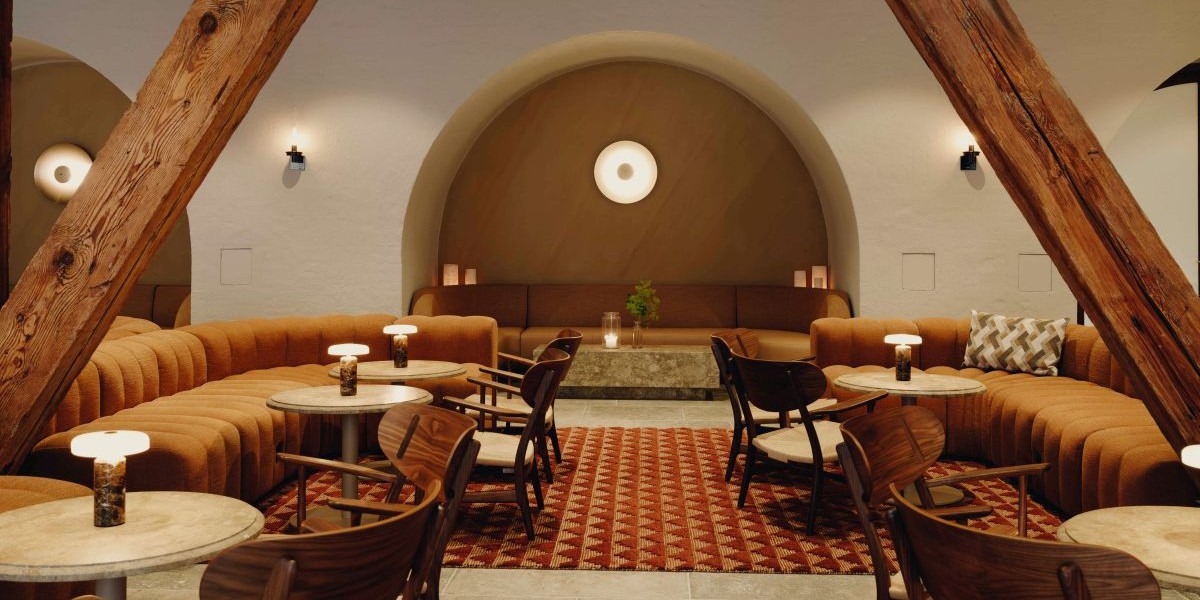 Admiral Hotel Lounge og Bar.jpg