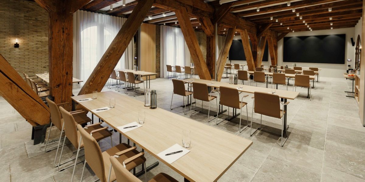 Moedelokale skoleborde .jpg