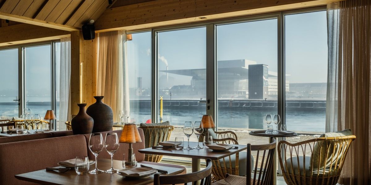Udsigten fra restaurant aye aye til Operaen.jpg